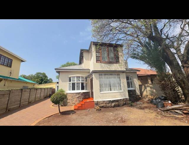 3 BEDROOM PROPERTY TO RENT IN KENSINGTON